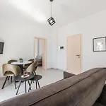 Appartement 1br With Mountain Views By Pikhost