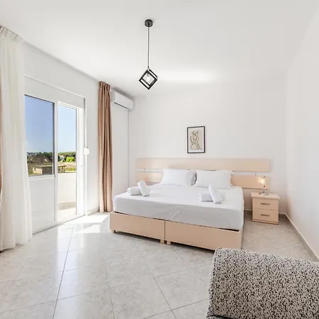 1br With Mountain Views By Pikhost Appartement