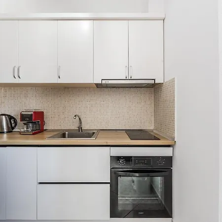 1br With Mountain Views *