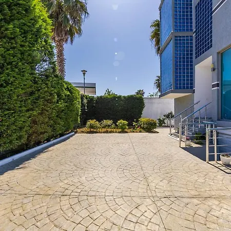 1br With Mountain Views By Pikhost