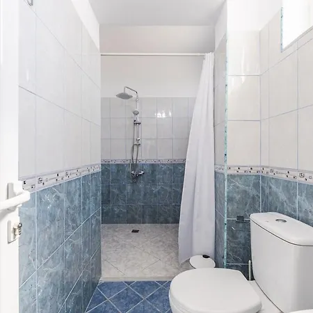 Apartment 1br With Mountain Views