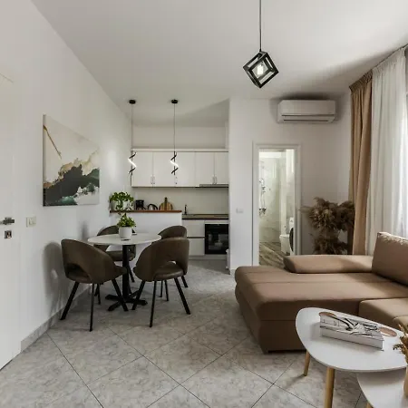 1br With Mountain Views By Pikhost 格勒姆