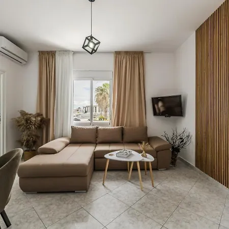 1br With Mountain Views By Pikhost 公寓 格勒姆