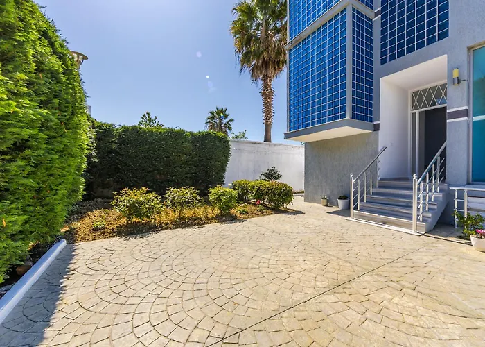 Apartment 1br With Mountain Views By Pikhost Golem (Tirana)